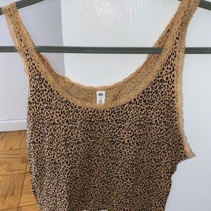 Cheeta print tank